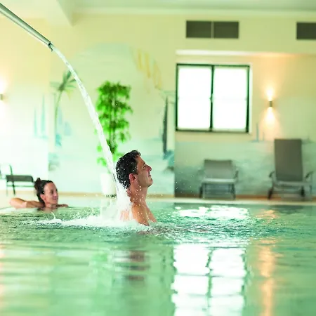Modern Eingerichtetes Mobilehome Im Vital Camp Bayerbach * Bayerbach